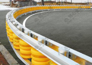 Metal rotating guardrail pilot project of chongqing