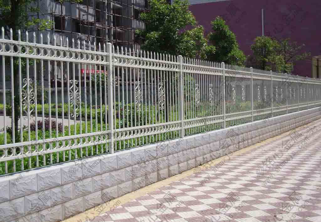Zinc steel guardrail